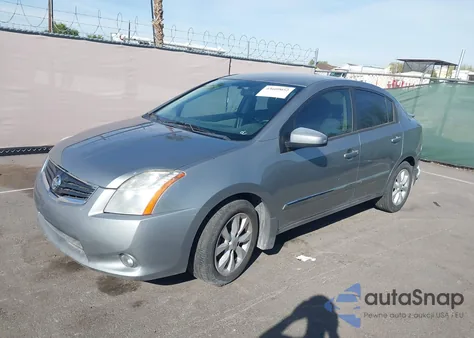 2011 Nissan Sentra 2.0Sl z USA, uszkodzony, nr VIN 3N1AB6AP9BL612171